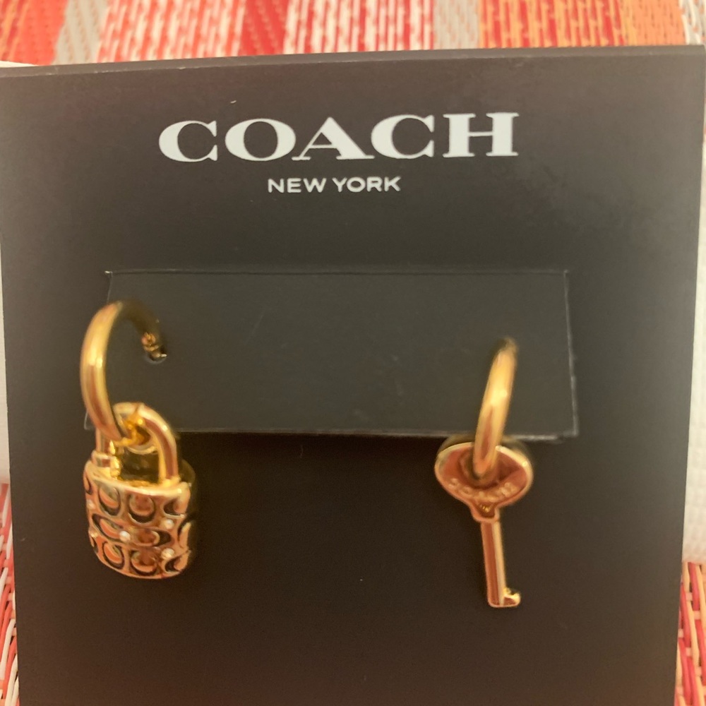 NWT Coach Quilted Padlock Key Mismatched Earrings  Retail $95
